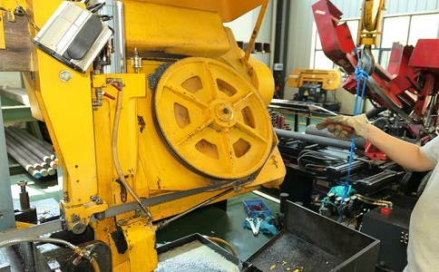 桐梓金属带锯床的日常使用和保养注意事项！